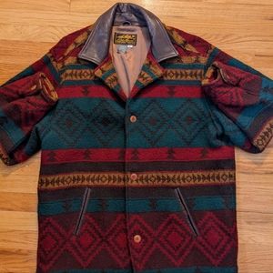 Eddie Bauer Vintage Red, Green, Gold Men's Coat - Large